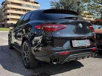 Usata Alfa Romeo Stelvio Veloce 210 CV (154 kW) 2022 Nero metallizzato SUV