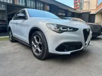 Usata Alfa Romeo Stelvio Sprint 160 CV (117 kW) 2024 61q bianco lunare SUV