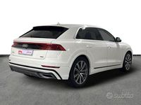 Usata Audi Q8 Sport 286 CV (210 kW) 2020 Bianco SUV