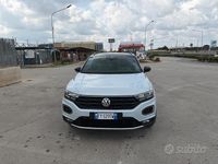 Usata VW T-Roc Advance 116 CV (85 kW) 2018 Bianco SUV