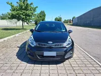 Usata Kia Rio 75 CV (55 kW) 2013 Nero Berlina