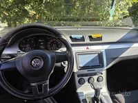 Usata VW Passat R-line 150 CV (110 kW) 2009 Grigio Berlina