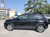 Usata VW T-Cross Life 95 CV (69 kW) 2024 Deep black perlato SUV