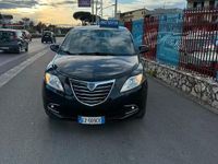 Usata Lancia Ypsilon 69 CV (50 kW) 2015 Nero Utilitaria