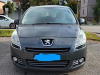 Usata Peugeot 5008 Premium 120 CV (88 kW) 2010 Grigio Monovolume