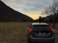 Usata Volvo V60 120 CV (88 kW) 2017 Grigio Station wagon