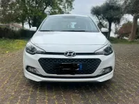 Usata Hyundai i20 84 CV (61 kW) 2017 Bianco Utilitaria