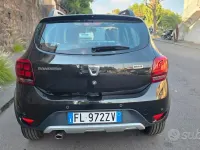 Usata Dacia Sandero 90 CV (66 kW) 2017 Nero Berlina