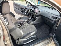 Usata Peugeot 208 82 CV (60 kW) 2013 Marrone Utilitaria