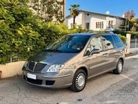 Usata Lancia Phedra 170 CV (125 kW) 2007 Grigio Monovolume