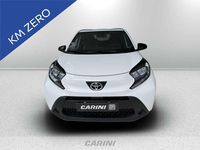 Nuova Toyota Aygo X Active 72 CV (52 kW) 2025 Biancointerni neri SUV