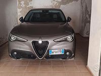 Usata Alfa Romeo Stelvio 190 CV (139 kW) 2020 Grigio SUV