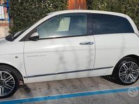 Usata Lancia Ypsilon 75 CV (55 kW) 2009 Bianco Utilitaria