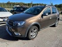 Usata Dacia Sandero Comfort 101 CV (74 kW) 2020 Grigio Berlina