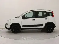 Usata Fiat Panda 4x4 S 86 CV (63 kW) 2021 Bianco Utilitaria