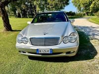 Usata Mercedes C220 Elegance 143 CV (105 kW) 2000 Grigio Berlina