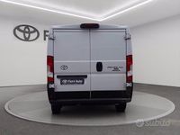 Usata Toyota Proace 120 CV (88 kW) 2025 Bianco Monovolume