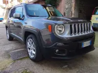 Usata Jeep Renegade Limited 140 CV (102 kW) 2016 Grigio SUV