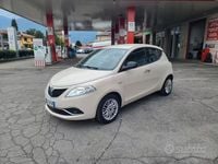 Usata Lancia Ypsilon Gold 69 CV (50 kW) 2017 Beige Utilitaria