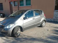 Usata Mercedes A150 95 CV (69 kW) 2011 Grigio Utilitaria