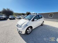 Usata Mercedes A180 Avantgarde 110 CV (80 kW) 2010 Bianco Berlina