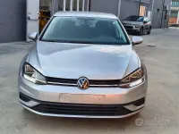 Usata VW Golf VII Trendline 116 CV (85 kW) 2018 Argento Berlina