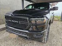 Usata RAM 1500 401 CV (294 kW) 2022 Nero Pick-up