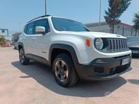 Usata Jeep Renegade Sport 120 CV (88 kW) 2018 Bianco SUV