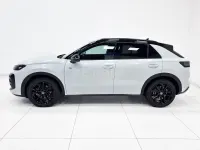 Nuova VW T-Roc R-line 149 CV (109 kW) 2025 SUV
