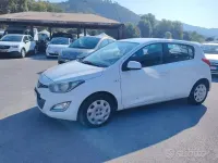 Usata Hyundai i20 Classic 75 CV (55 kW) 2014 Bianco Utilitaria