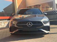 Usata Mercedes A200 AMG Line Premium 150 CV (110 kW) 2024 Grigio montagna Berlina