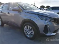 Usata Peugeot 3008 Allure 131 CV (96 kW) 2021 Grigio SUV