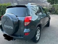 usata Toyota RAV4 RAV 42.2 d-4d Luxury 136cv dpf