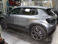 Nuova Jeep Avenger Summit 101 CV (74 kW) 2025 Grigio SUV