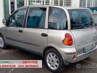 Usata Fiat Multipla 110 CV (80 kW) 2004 Grigio Monovolume