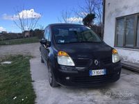 Usata Renault Modus 75 CV (55 kW) 2005 Nero Monovolume