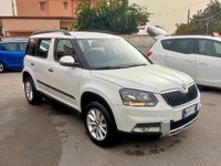 Usata Skoda Yeti Style 110 CV (80 kW) 2016 Bianco SUV