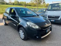 Usata Renault Clio Dynamique 75 CV (55 kW) 2010 Nero Utilitaria