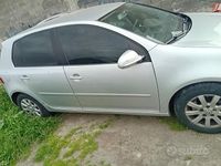 Begagnad VW Golf V 102 HK (75 kW) 2007 Grå Sedan