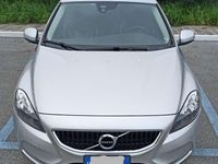 Usata Volvo V40 Ocean Race 120 CV (88 kW) 2016 Argento Berlina