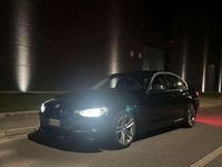 Usata BMW 318 M Sport 143 CV (105 kW) 2012 Nero Berlina