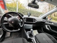 Usata Peugeot 308 SW Business-Line 102 CV (75 kW) 2019 Bianco Station wagon