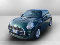 Usata Mini ONE 102 CV (75 kW) 2017 Verde Utilitaria