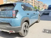 Nuova Fiat Grande Panda La Prima 100 CV (73 kW) 2026 Blu Utilitaria