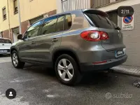 Usata VW Tiguan 150 CV (110 kW) 2010 Grigio SUV
