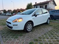Usata Fiat Punto 77 CV (56 kW) 2013 Bianco Utilitaria