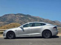 Usata Tesla Model S 135 kW (184 CV) 2018 Argento Utilitaria