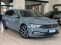 Begagnad VW Passat Elegance 150 HK (110 kW) 2022 Grå Kombi