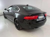 Usata Jaguar XE 179 CV (131 kW) 2019 Nero Berlina