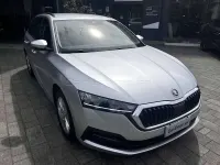 Usata Skoda Octavia Executive 150 CV (110 kW) 2022 Grigio Station wagon